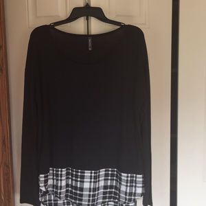 Massani XL Long Sleeved Black Shirt